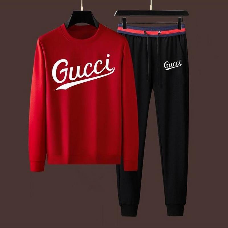 Gucci Men's Suits 371